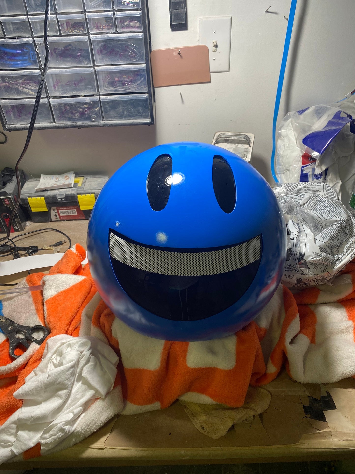 Smile face emoji helmet